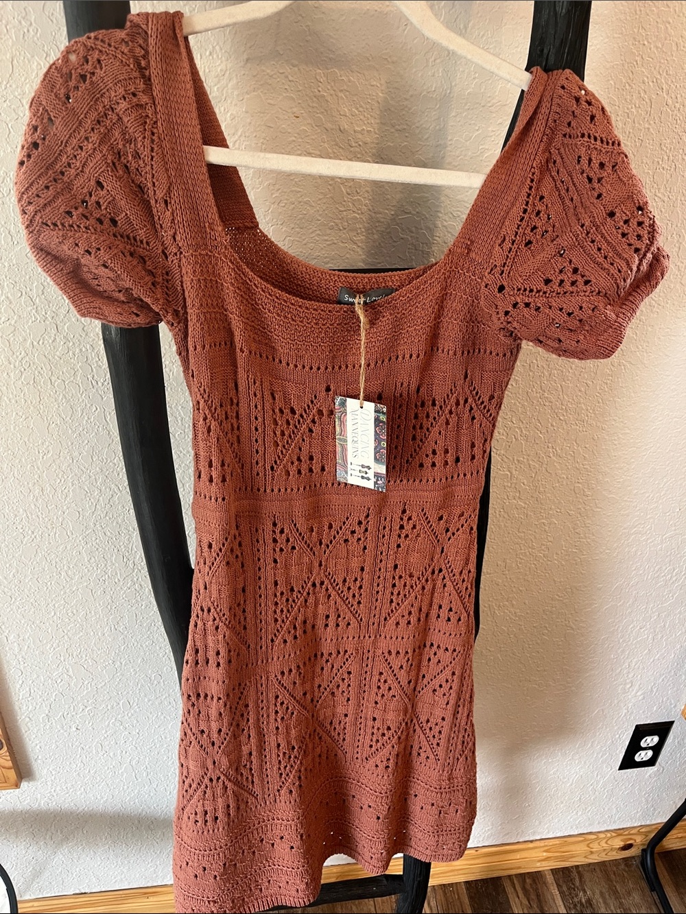 Square-Neck Puff Sleeve Knit Dress in Rust